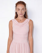 Robe longue col bénitier, taille froncée — Sorellea