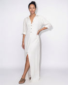 Robe longue boutonnée, épaules tombantes — Sorellea