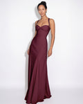 Robe longue froncée à laçage dos — Sorellea
