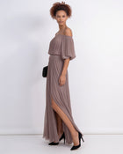 Robe longue plissée, épaules dénudées — Sorellea