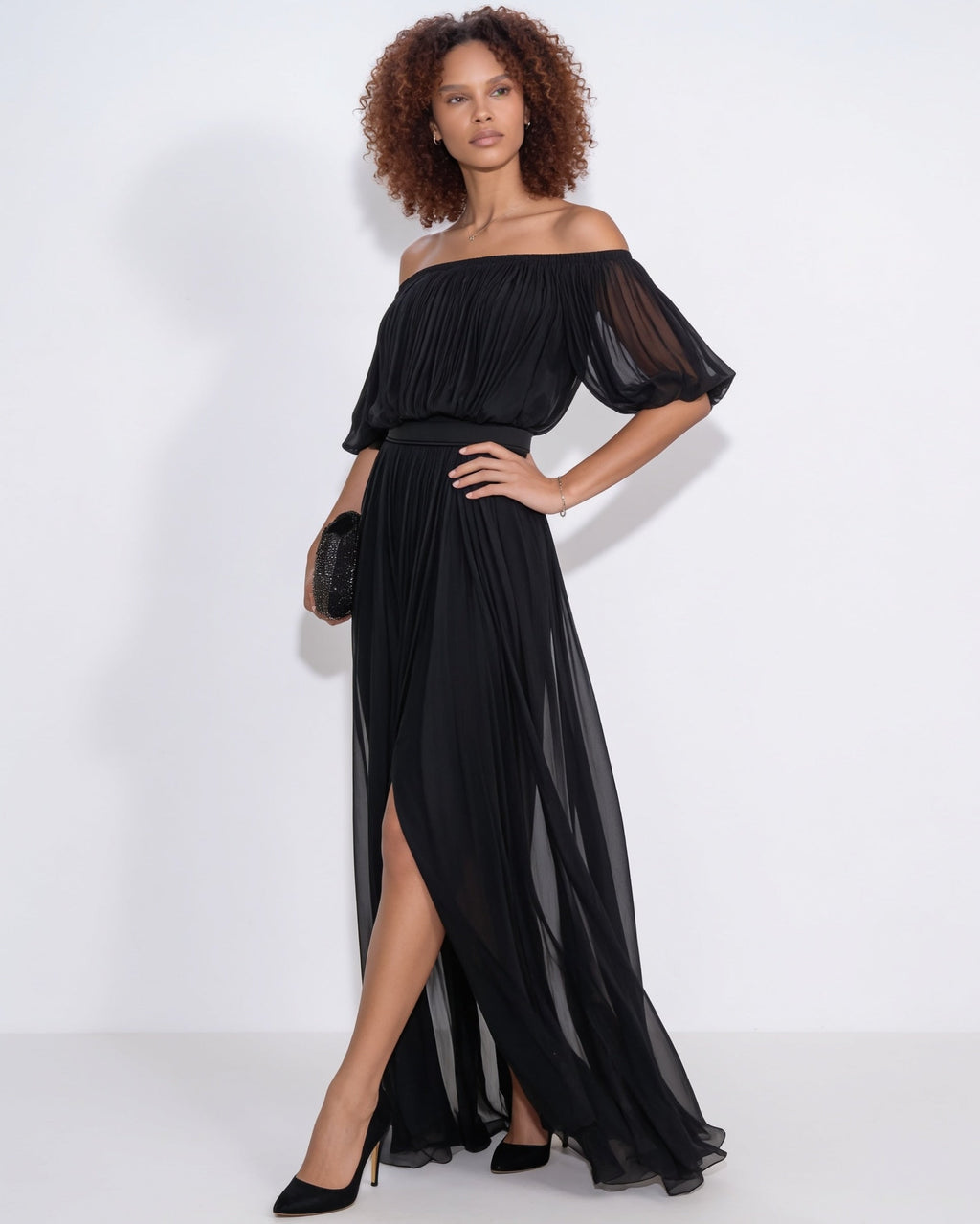 Robe longue plissée, épaules dénudées — Sorellea