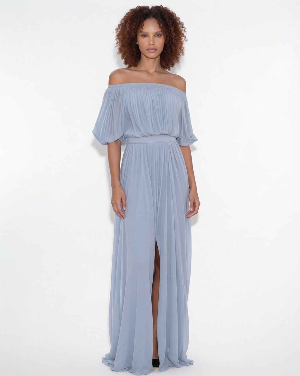 Robe longue plissée, épaules dénudées — Sorellea