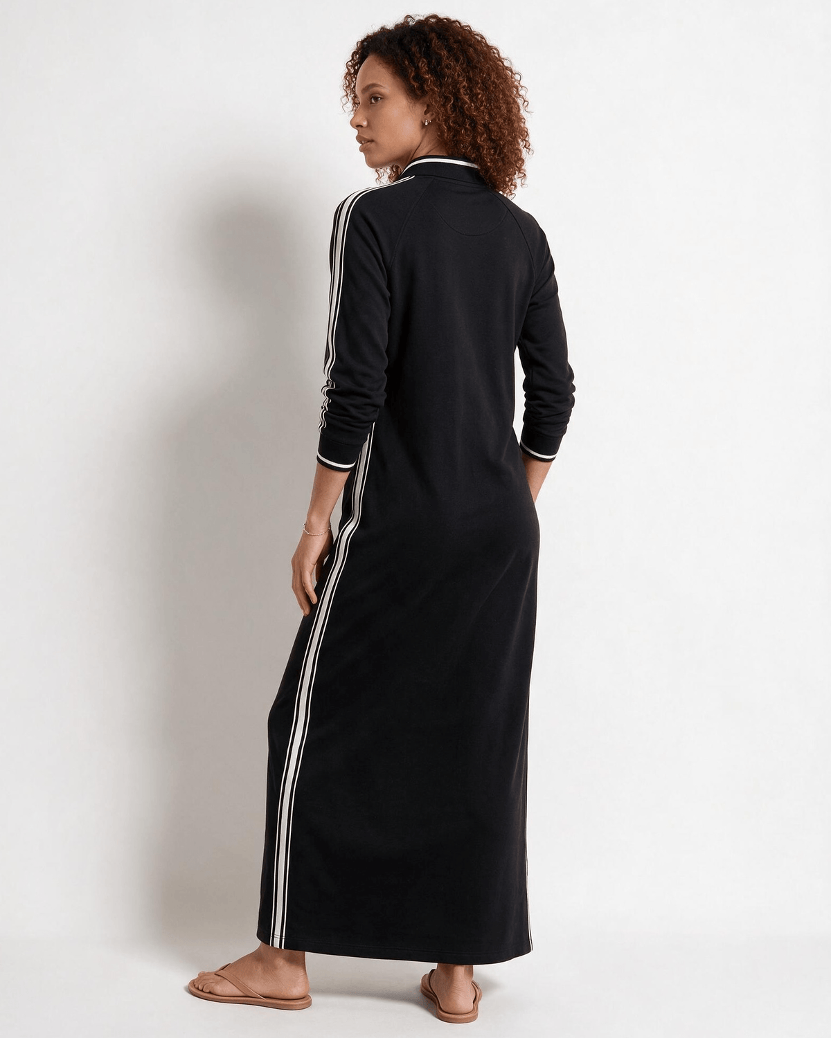 Robe longue polo en coton à bandes contrastées — Sorellea