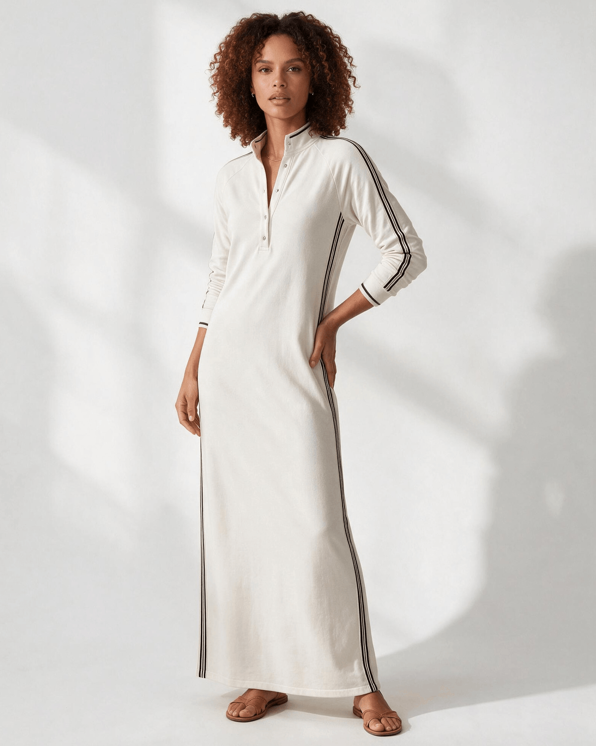 Robe longue polo en coton à bandes contrastées — Sorellea