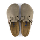 Birkenstock Boston Beige – vue de dessus de la paire et du lit de pied anatomique | Sorellea