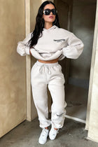 Jogging femme beige coupe large en molleton